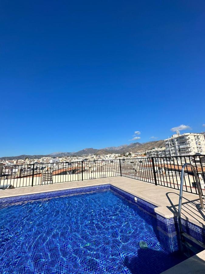 Tiyoweh Lägenhet Nerja Exteriör bild